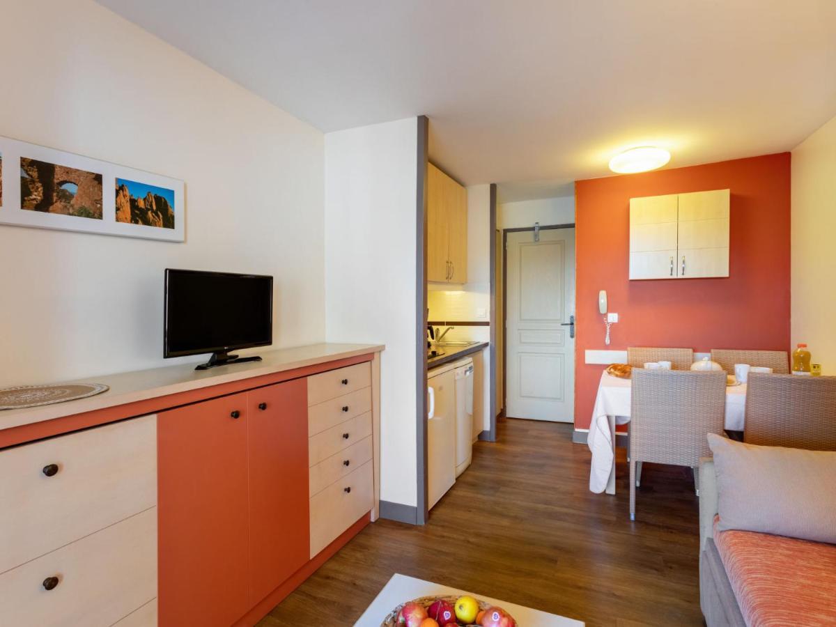 Apartment Village Cap Esterel - Le Village-53 By Interhome Сен-Рафаэль Экстерьер фото