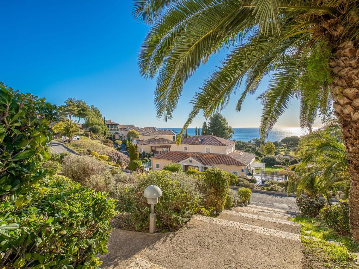 Apartment Village Cap Esterel - Le Village-53 By Interhome Сен-Рафаэль Экстерьер фото