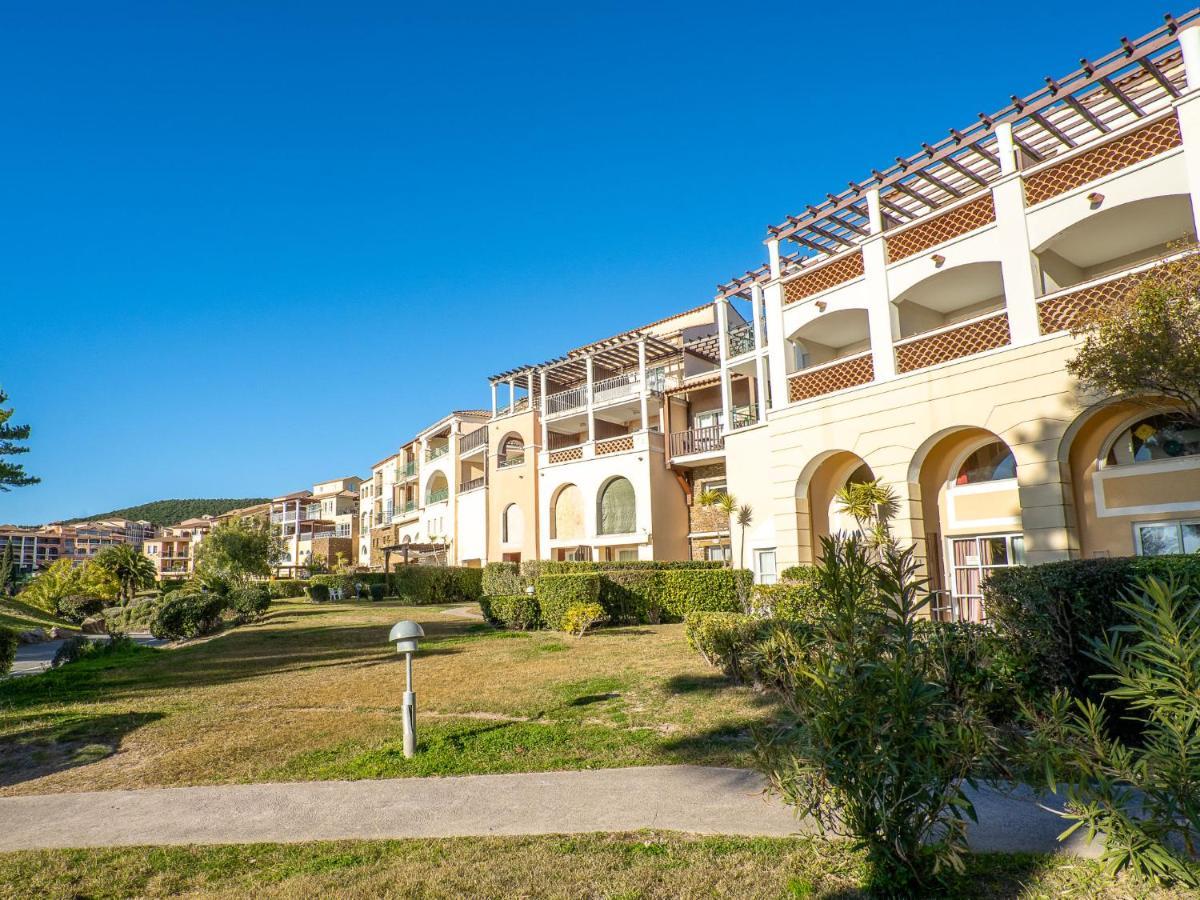 Apartment Village Cap Esterel - Le Village-53 By Interhome Сен-Рафаэль Экстерьер фото