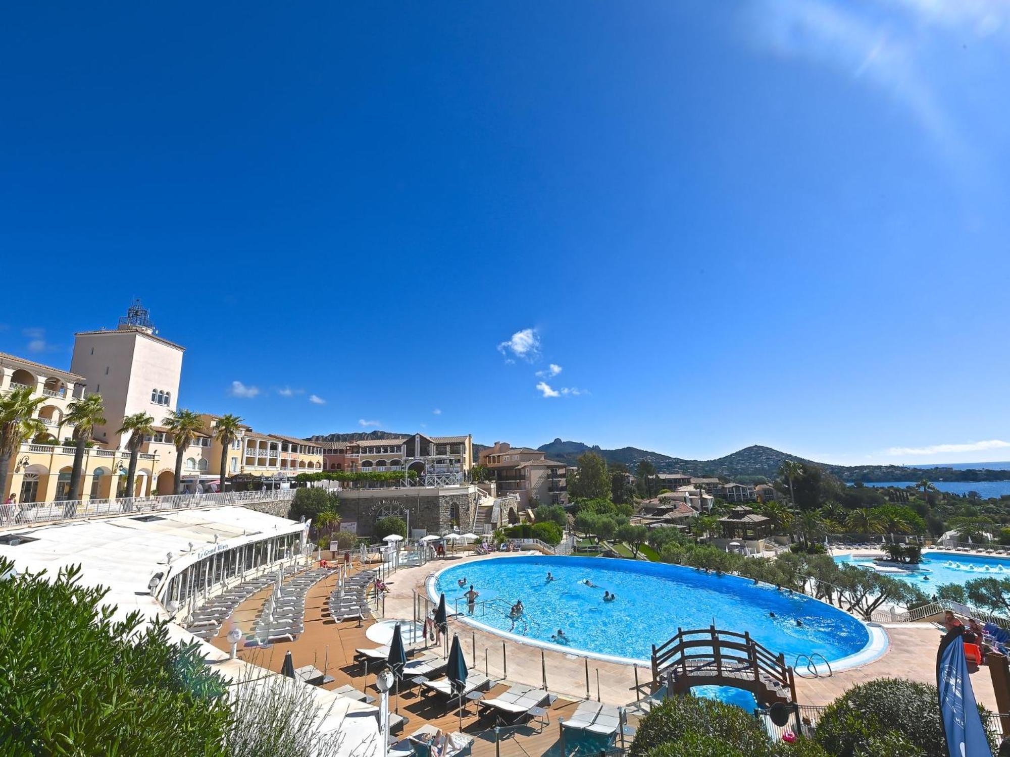 Apartment Village Cap Esterel - Le Village-53 By Interhome Сен-Рафаэль Экстерьер фото